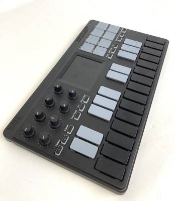 KORG　nanoKEY Studio Korg nanoSTUDIO Series 2-IN-1 BUNDLE – Kraft Music